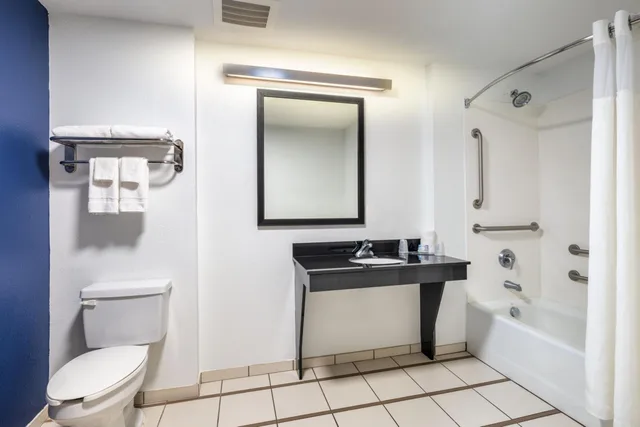 Studio, Queen Bed, Sofa, Fairfield Inn And Suites Charleston North Ashley Phosphate 3/3