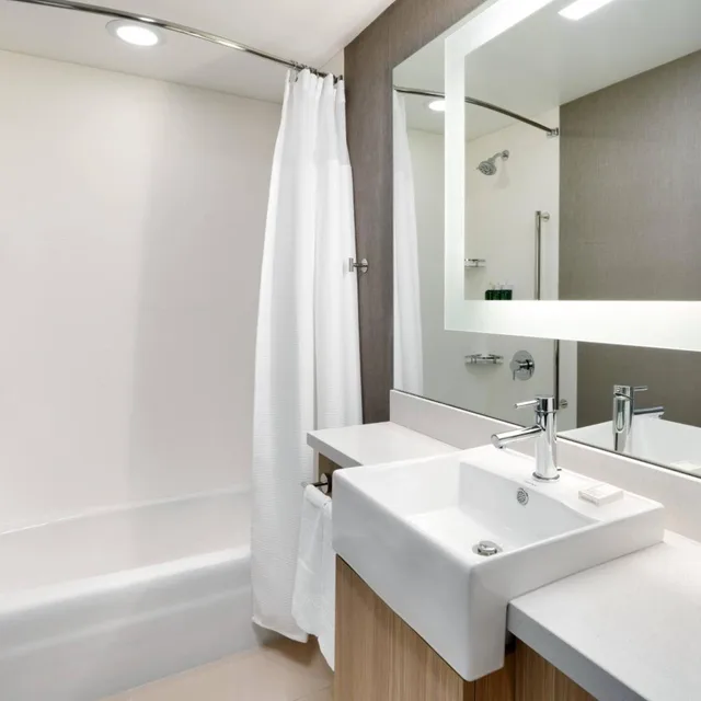جناح بسريرين كوين بإطلالة على المدينة مع سرير سحّاب إضافي، SpringHill Suites by Marriott Salt Lake City Sugar House 3/10
