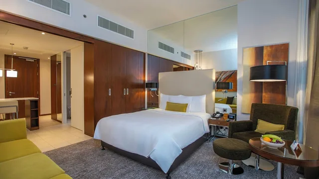Centro, Studio, King Bed، سنترو عليا من روتانا(Centro Olaya By Rotana) 3/10