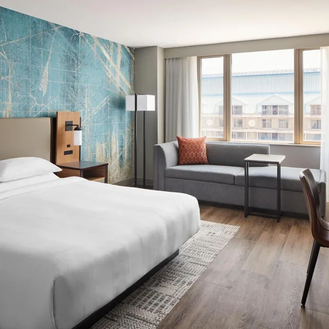 غرفة بسرير كينج أو سرير مزدوج، Washington Marriott At Metro Center 2/10