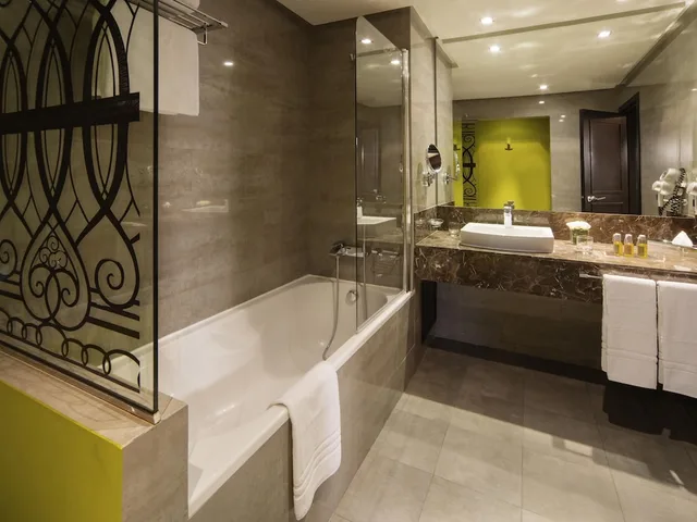 جناح ديلوكس بسرير كينج، Movenpick Hotel Casablanca 9/9