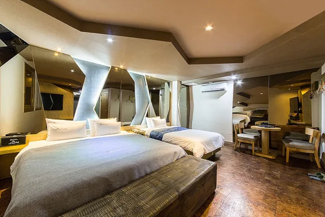 جناح، Hotel June Haeundae 1/2