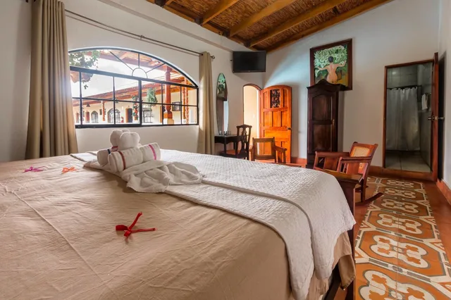Presidential, Suite, Queen Bed, Pool View, Hotel Cordoba 1/4