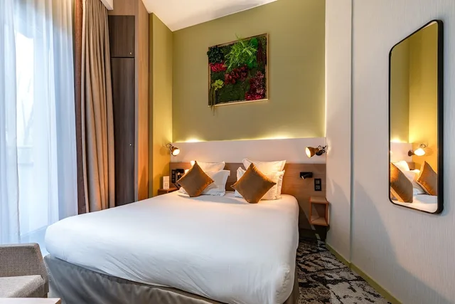 غرفة عائلية رباعية بسريرين كوين بإطلالة على الفناء في الطابق الأرضي، Hotel B55 1/3