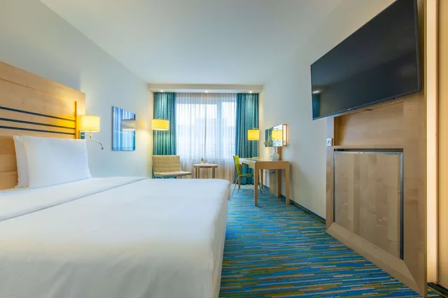 غرفة بريميوم بسريرين منفصلين، Radisson Blu Hotel, Hamburg Airport 2/6