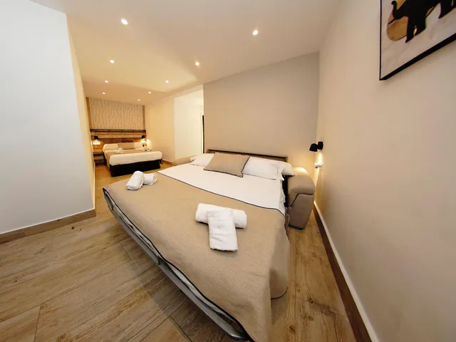 غرفة كلوب رباعية، Hotel Zen Airport 2/3