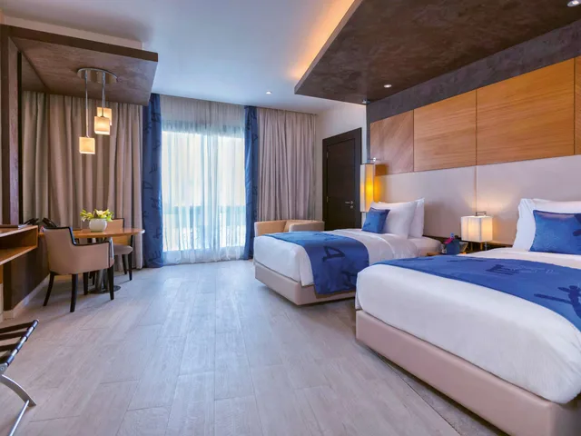 غرفة مزدوجة ديلوكس، Movenpick Hotel du Lac Tunis 4/5