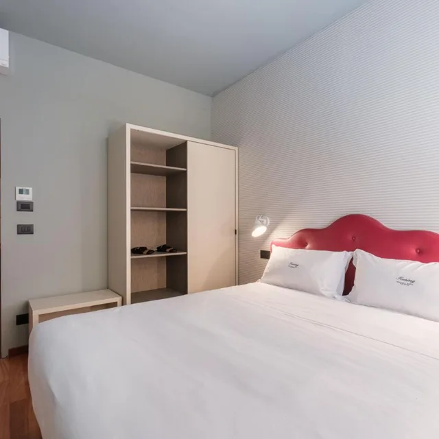 شقة بغرفتي نوم في الملحق، Touring Hotel Bologna 1/5