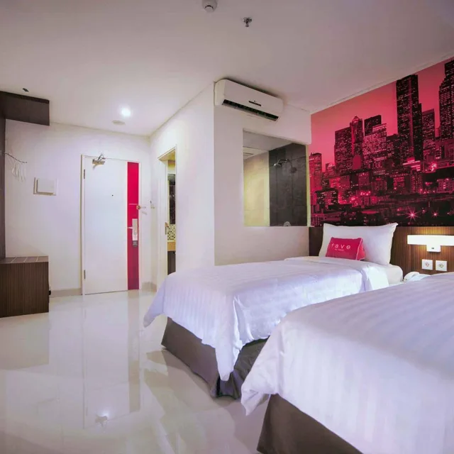 غرفة سوبيريور بسرير مزدوج أو سريرين منفصلين، favehotel PGC Cililitan 1/4