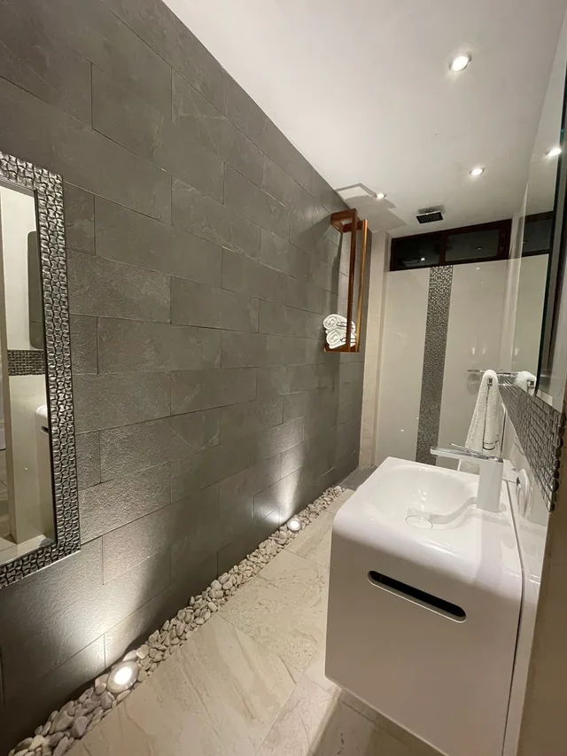 Basic, Double Bed, Cabanas Luxury 7/10
