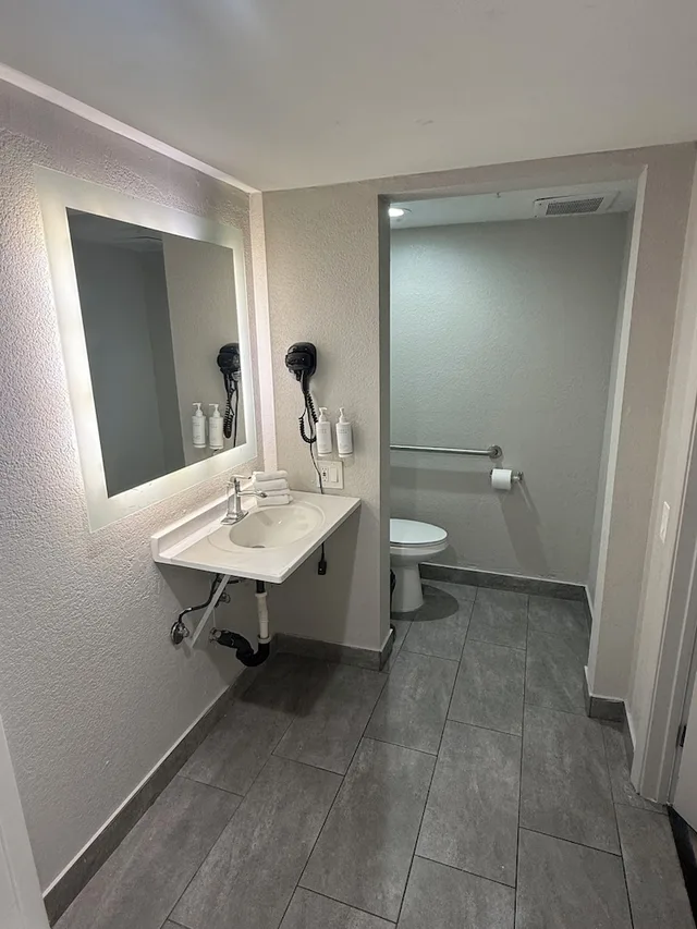 غرفة بسريرين كوين لذوي الإعاقة، Days Inn by Wyndham Chula Vista/San Diego 6/7