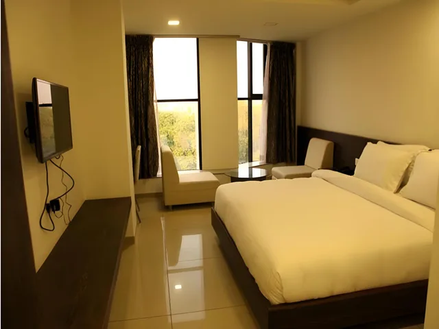 غرفة كلوب، SHAGUN HOTEL 2/5