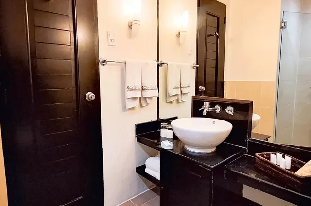 غرفة سوبيريور بسرير مزدوج أو سريرين منفصلين، Boracay Ocean Club Beach Resort 4/4
