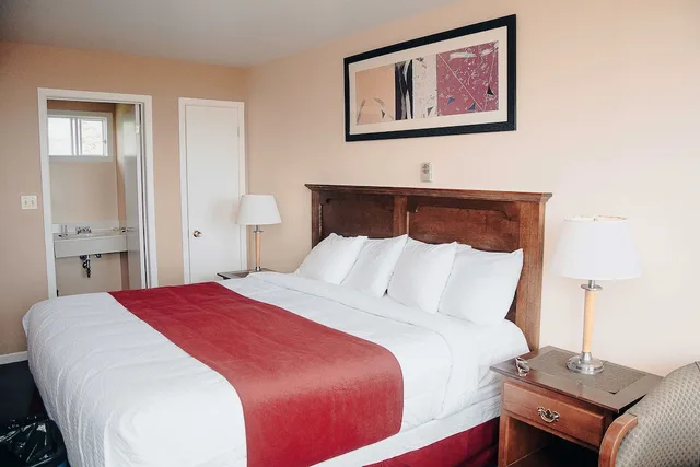 غرفة بسرير كينج، Ceilidh Country Lodge 2/3
