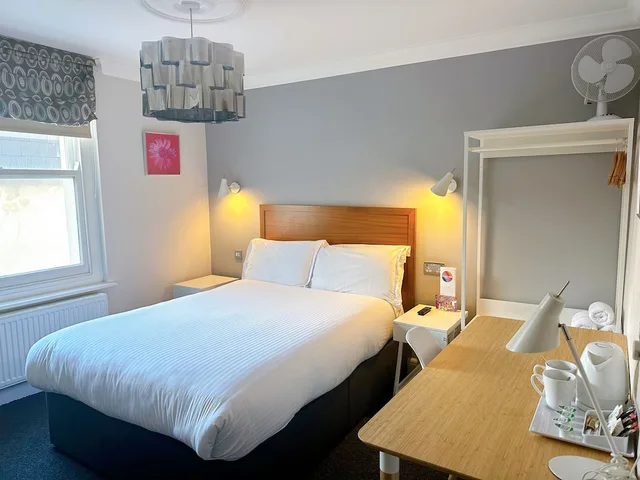غرفة كلاسيكية بسرير مزدوج، Legends Hotel Brighton 6/9