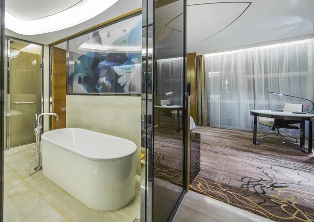 غرفة سوبيريور بسرير كينج بإطلالة على المدينة مع دخول صالة النادي، Sofitel Galaxy Nanjing 4/5