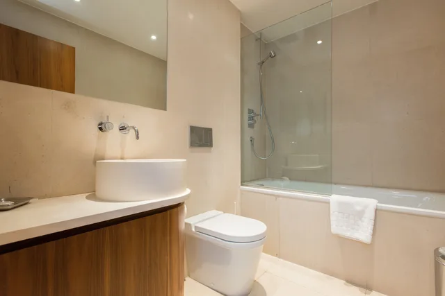 شقة بسرير مزدوج بغرفة نوم واحدة مع أريكة، Presidential Apartments - Kensington 6/7