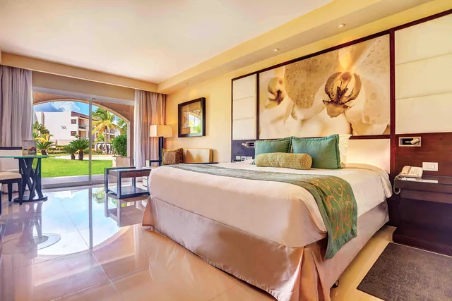 غرفة فاخرة بإطلالة على الحديقة، Hideaway at Royalton Punta Cana, An Autograph Collection All-Inclusive Resort & Casino, Adults Only 1/4