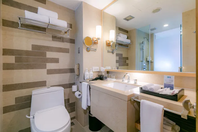 Standard, King Bed, Terrace, Garden Access، HOLIDAY INN RESORT BARUNA BALI 2/3