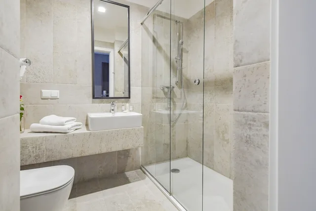 غرفة قياسية بسريرين كوين، Lubhotel 6/6