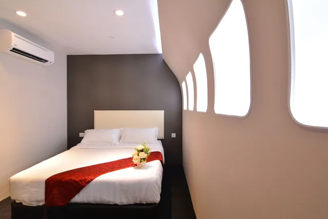 غرفة بزنس بسرير كوين، Sri Langit Hotel Klia 1/6