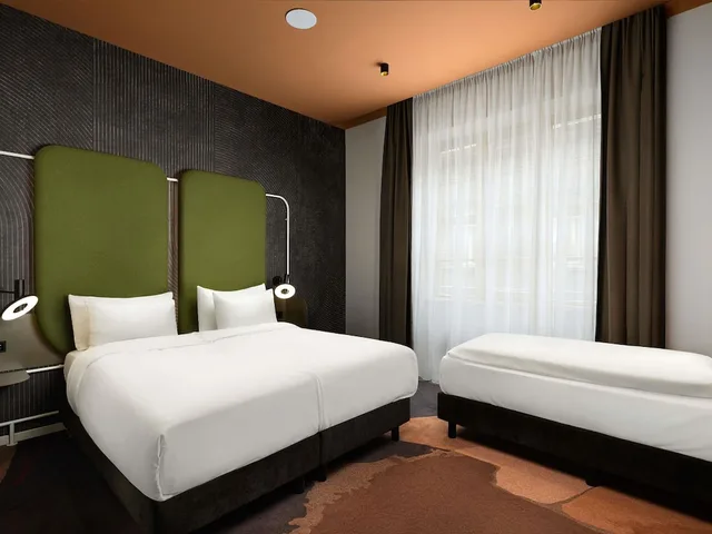 غرفة ديلوكس بسرير مزدوج وسرير فردي، You Hotel Budapest - Handwritten Collection 4/10
