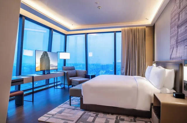 Executive, King Bed, JW Marriott Hotel Xi'an 4/10