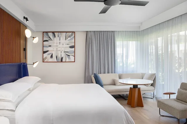 Room, King Bed, Ocean Front، Sheraton Fiji Golf and Beach Resort 1/5