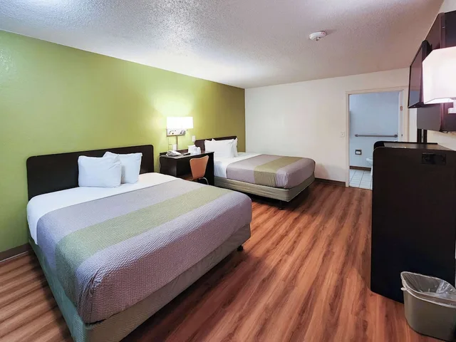غرفة بسريرين كوين لذوي الإعاقة، Motel6 Baytown, TX - Baytown East 4/9