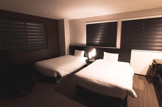 جناح، Hotel Kojan 1/2