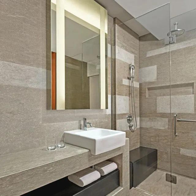 Deluxe, King Bed, Terrace, Pool Access، Courtyard By Marriott Bali Nusa Dua Resort 3/3