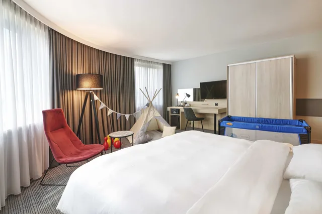 غرفة عائلية بسرير كينج، Park Inn By Radisson Krakow 9/10