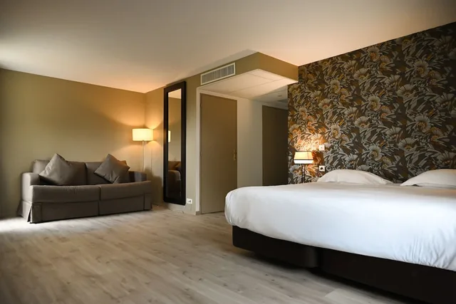 Superior, Building, Queen Bed, Sofa, Annex، Ancor Hotel 1/7