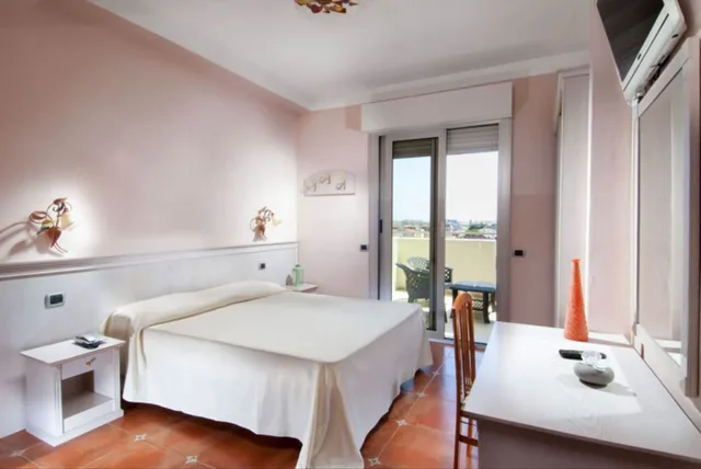 Relax, Single, Double Bed، Hotel Le Querce 4/7