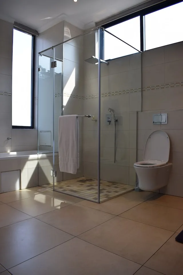 جناح تنفيذي بسرير كينج، Mythos Hotel 4/4