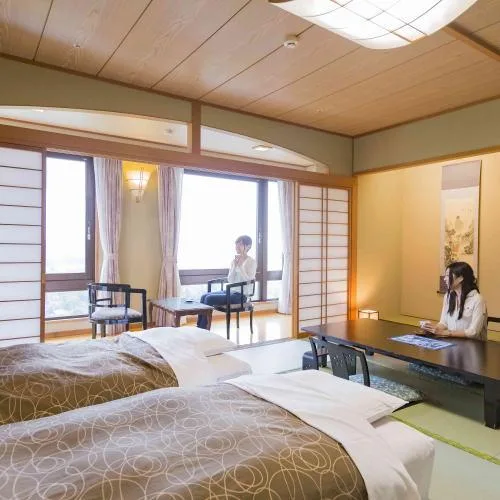 غرفة يابانية قياسية بسريرين منفصلين بإطلالة على المدينة، Hotel Morinokaze Ousyuku 1/1