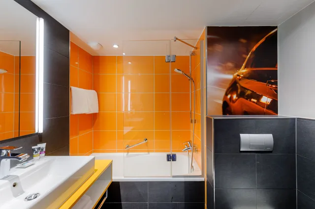 غرفة سوبيريور بسرير مزدوج، Mercure Hotel Koeln West 6/6