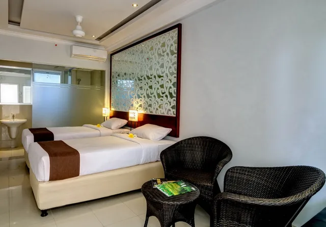 Standard, Queen Bed, Samsara Inn 5/8