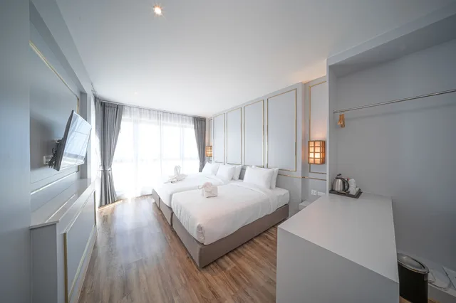 غرفة عائلية ثلاثية، The Wing Boutique Hotel 2/3