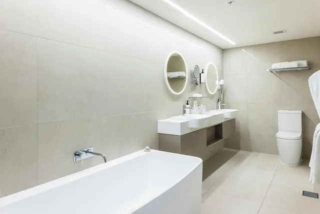 جناح فاخر تنفيذي، Pacific Hotel Cairns 6/7