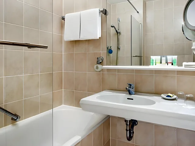 غرفة قياسية بسرير مزدوج، Arthotel ANA im Olympiapark 2/2