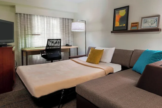 استوديو بسرير كوين مع أريكة لذوي الإعاقة، Residence Inn by Marriott Macon 2/4