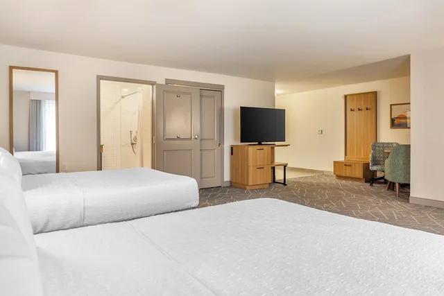 استوديو بسريرين كوين مع أريكة لذوي الإعاقة، Hampton Inn And Suites Cincinnati Uptown University Area Oh 3/6