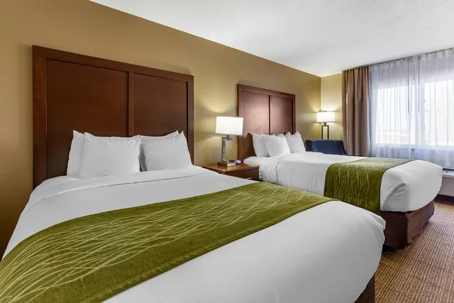 Room, 2 Queen Beds, Accessible, Comfort Inn & Suites Alameda At Albuquerque Balloon Fiesta Park 1/5