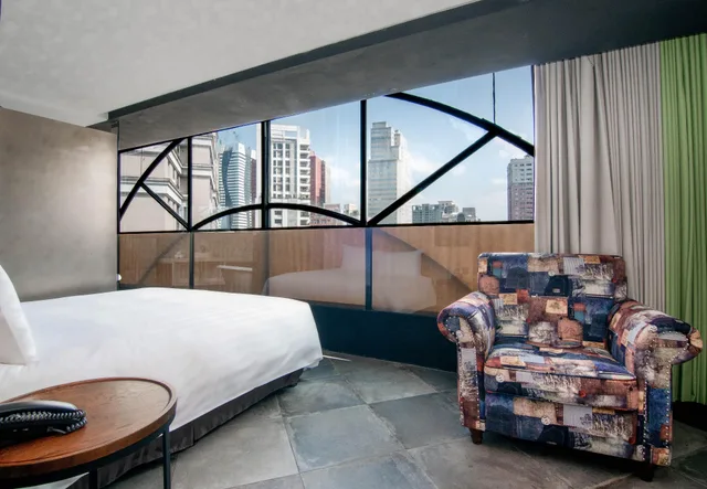 Semi Room, Deluxe, Semi Double Bed, Bathtub، Calligraphy Greenway Hotel 3/4