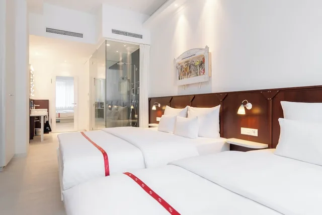 غرفة بسرير كوين، Ruby Leni Hotel Dusseldorf 1/2
