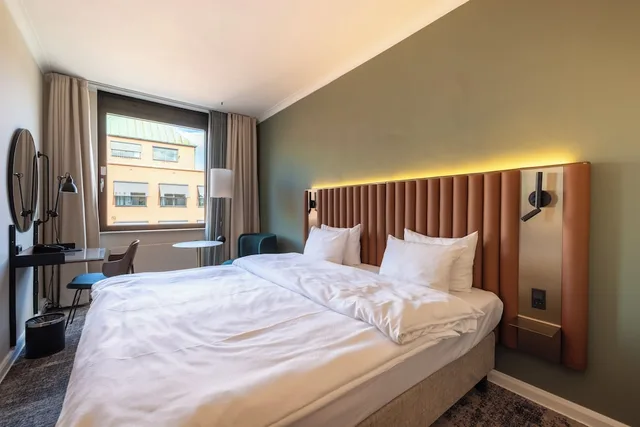 غرفة قياسية بسرير مزدوج، Imperial Hotel 3/10