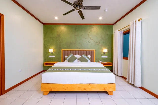 Deluxe Superior - Transfer Excluded، Fihalhohi Maldives 1/1