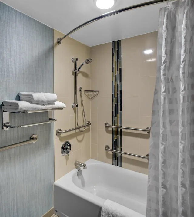 Suite, King Bed, Sofa, Accessible, Hyatt Place Nashville Opryland 3/4
