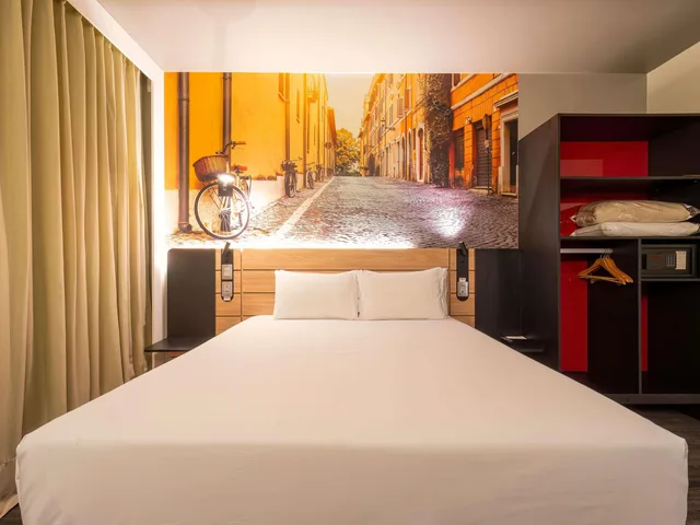غرفة سوبيريور بسرير كوين لذوي الإعاقة، Novotel Curitiba Batel Hotel 1/8